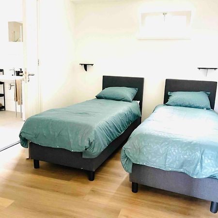 אוירשחוט New Apartment In City Centre Large מראה חיצוני תמונה