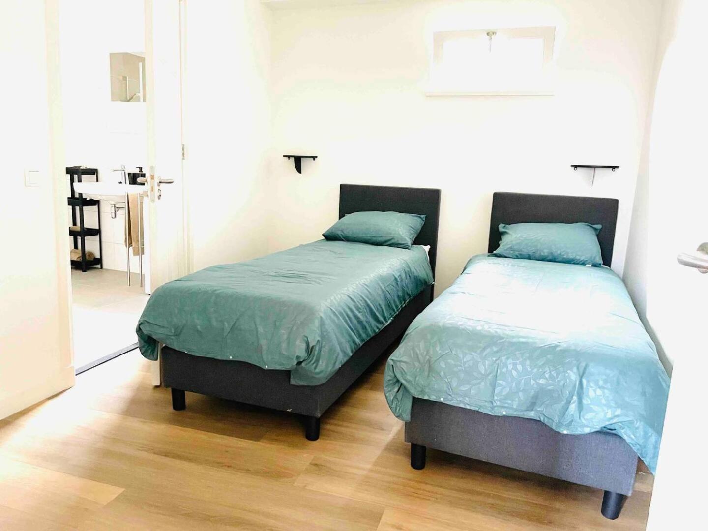 אוירשחוט New Apartment In City Centre Large מראה חיצוני תמונה