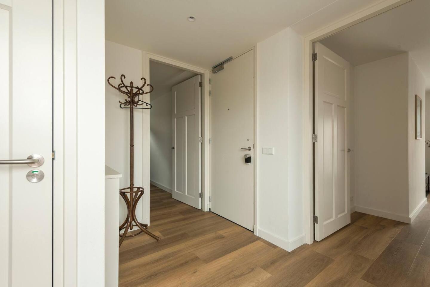 אוירשחוט New Apartment In City Centre Large מראה חיצוני תמונה